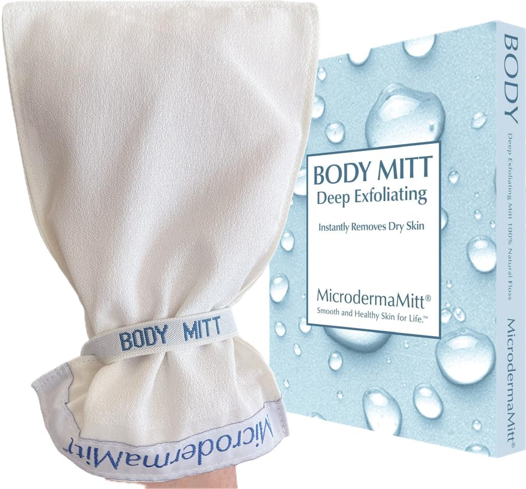 Turkish kesse exfoliating mitt showing its open plant-fibre weave on a plain white background
